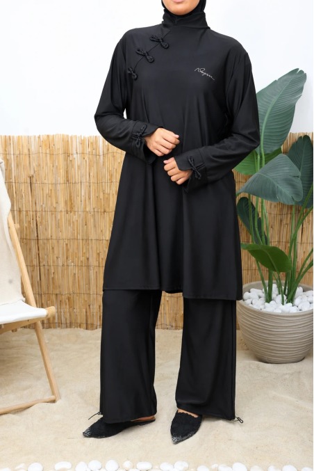 Schwarzer Burkini im japanischen Stil von Neyssa, wasserabweisender