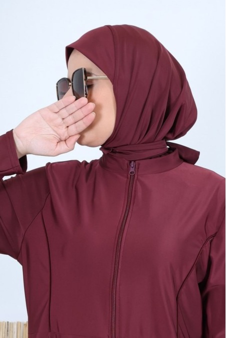 Veiled woman's burkini bathing hood Neyssa Confection summer 2024