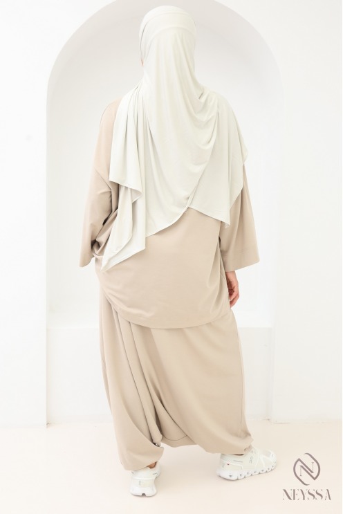 Women's sportswear set with an oversized T-shirt and harem pants