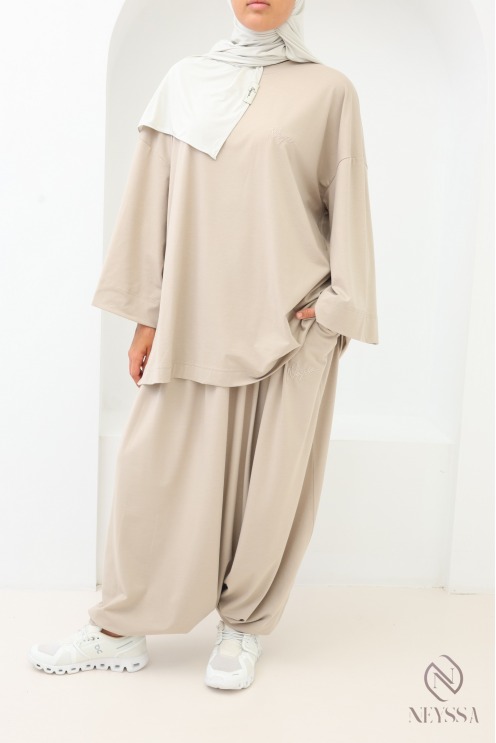 Women's sportswear set with an oversized T-shirt and harem pants