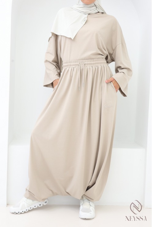 Women's sportswear set with an oversized T-shirt and harem pants