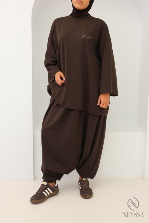 Ensemble sarouel casual pour un look sportswear tendance Neyssa
