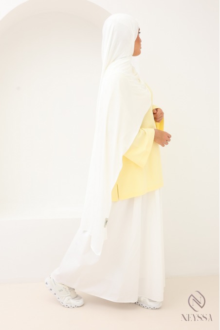 Long, soft liquid jersey hijab by Neyssa Confection