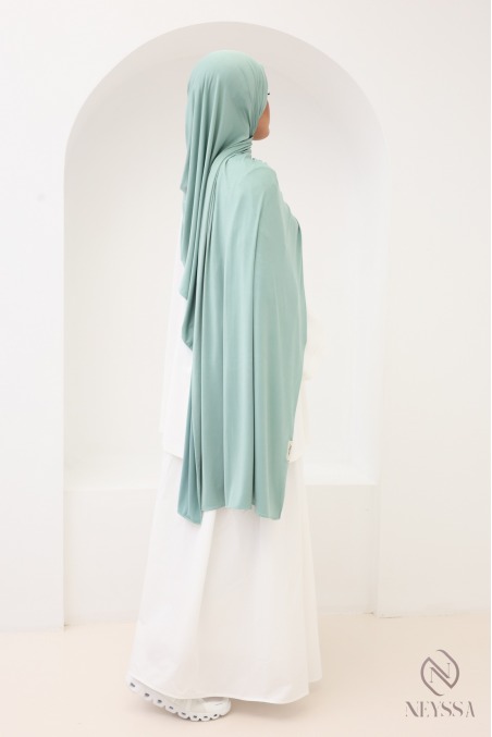 Langer Hijab aus weichem, fließendem Jersey von Neyssa Confection
