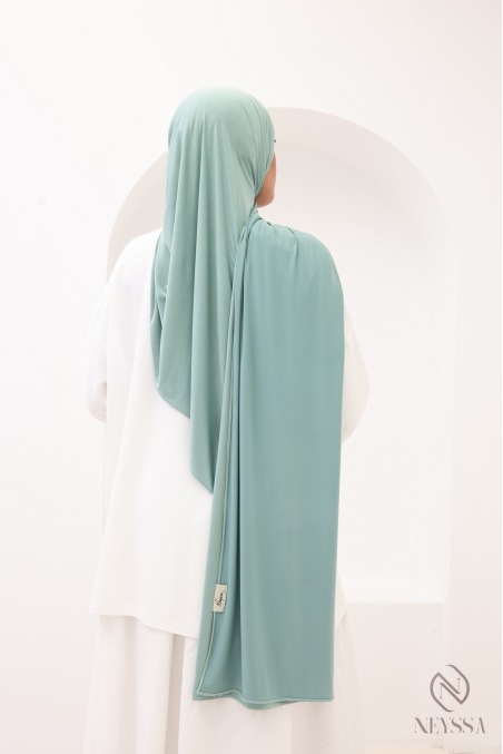 Langer Hijab aus weichem, fließendem Jersey von Neyssa Confection