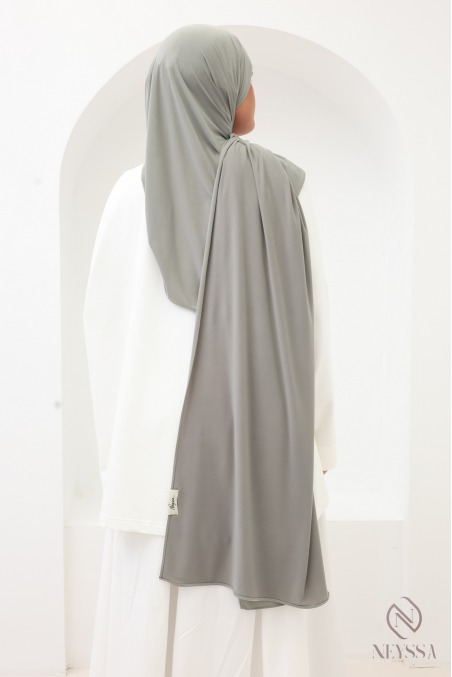 Luxuriöser Premium-Jersey-Hijab von Neyssa Confection