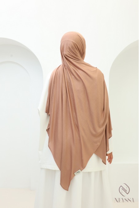 Weicher Baumwoll-Hijab, ideal für jede Jahreszeit, von Neyssa Confection