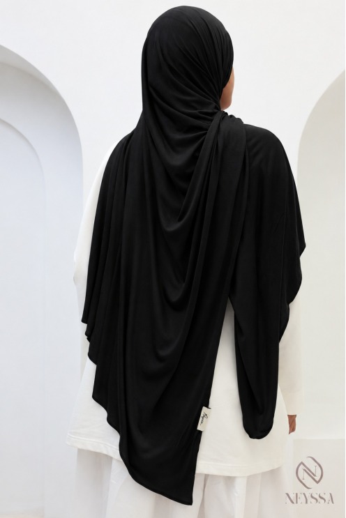 Soft cotton hijab, perfect for any season, by Neyssa Confection