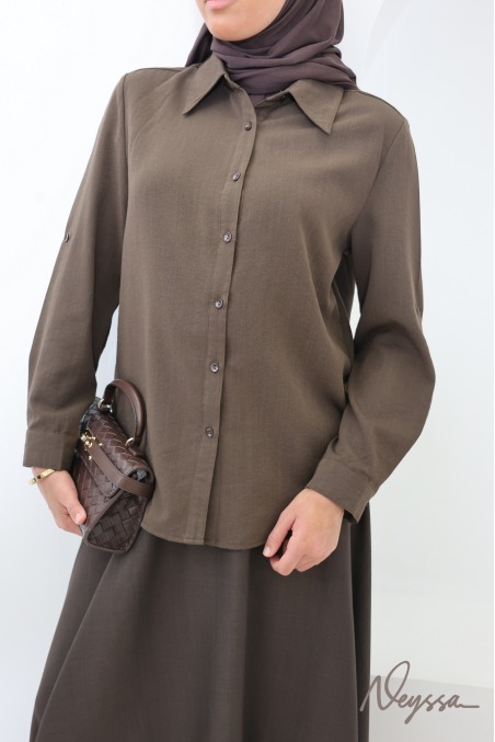 Women's Loose-Fitting, Straight-Cut Shirt with Classic Collar in Brown