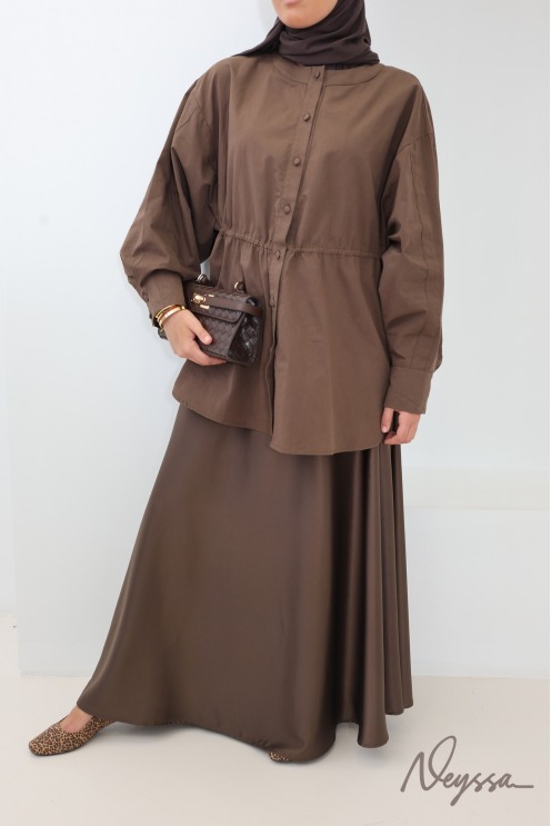 Brown satin flared maxi skirt with belt