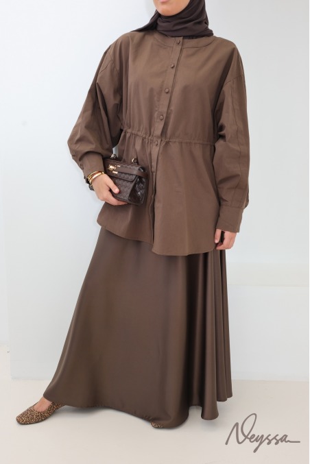 Brown satin flared maxi skirt with belt