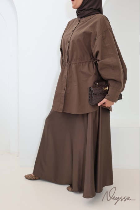 Brown satin flared maxi skirt with belt