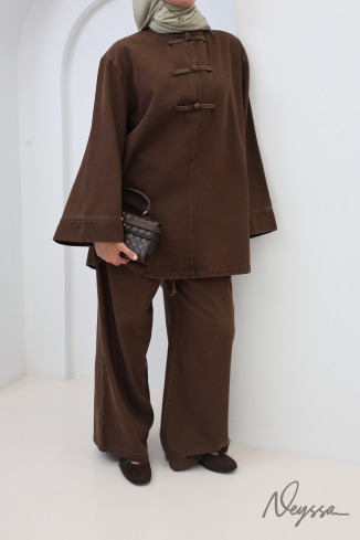 Chocolate-Colored Loose-Fitting Pants and Long Top Set Chinese-Style