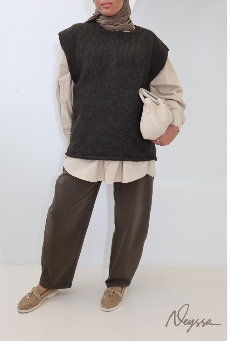 Women's Sleeveless Textured Knit Sweater