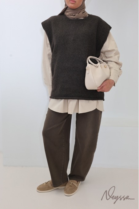 Women's Sleeveless Textured Knit Sweater