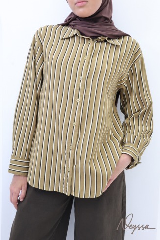 Weites Damenhemd mit Streifen, asymmetrischer Schnitt, khaki