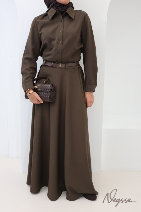 Long, flared brown skirt in suit-style fabric