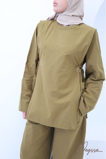 Damen-Set aus Baumwolle in Olivgrün, Hose und Bluse zum Binden