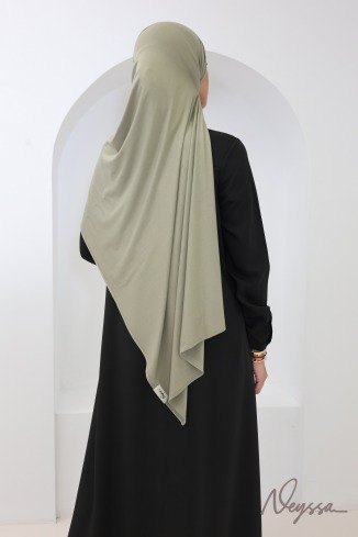 Salbeigrüner Bambus-Hijab von Neyssa – sanft und haarschonend