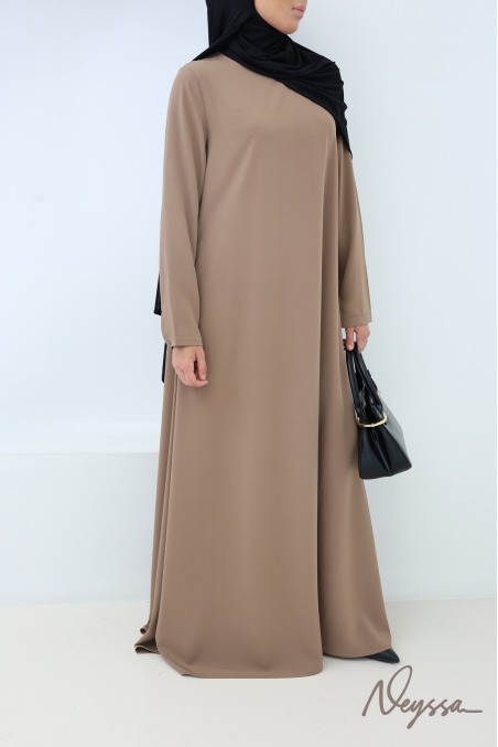 Abaya longue coupe évasée soie de Médine avec poches