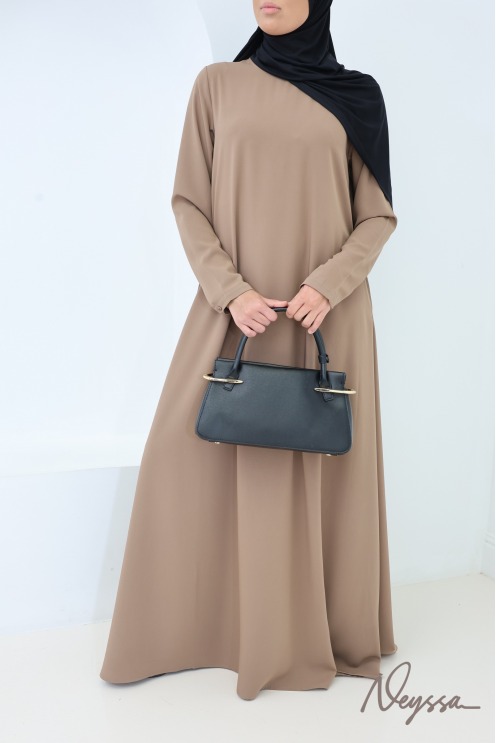 Abaya longue coupe évasée soie de Médine avec poches