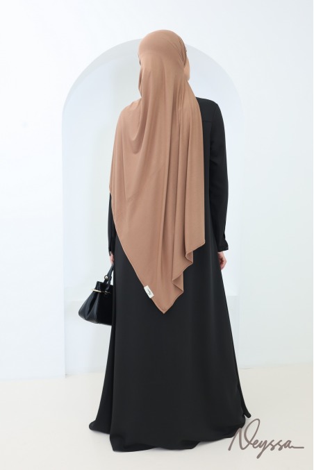 Lange, ausgestellt geschnittene Abaya aus Medina-Seide mit Taschen