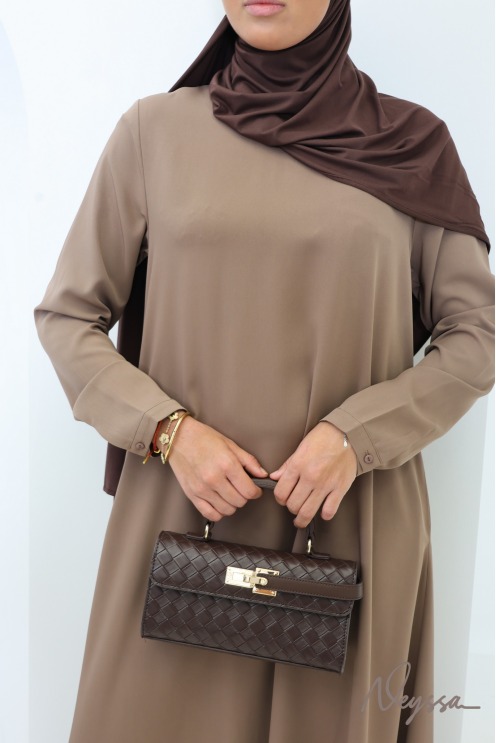 Long, flared Medina silk abaya with pockets