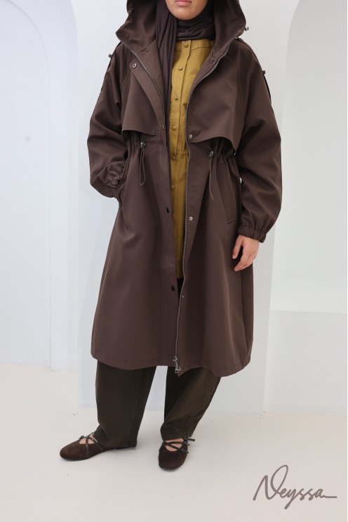 Parka longue marron pour l'automne, tissu déperlant must have