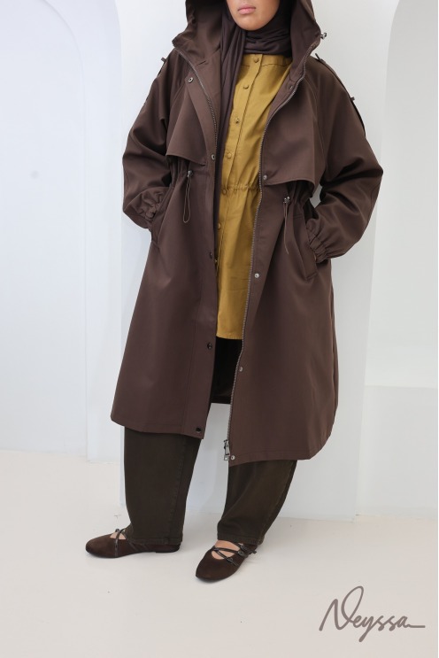 Parka longue marron pour l'automne, tissu déperlant must have