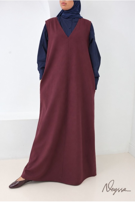 Trendy long burgundy denim dress with a V-neck, 100%