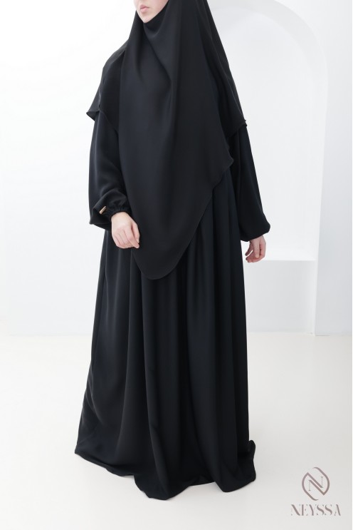 Ensemble abaya poche sur le buste + khimar long pointe, soie de Nidah