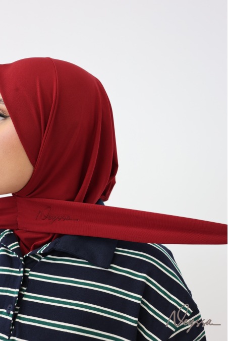 Cagoule-hijab à enfiler de Neyssa, en jersey haut de gamme