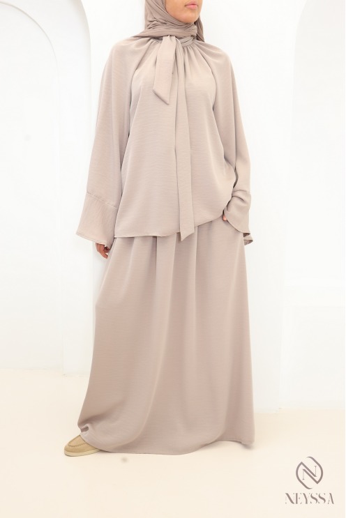 Ensemble 2 pièces taupe jupe longue élastique haut col montant