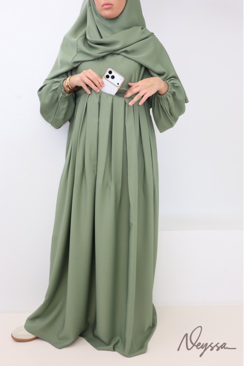 Abaya kaki nidah poche sur le buste et khimar pointu