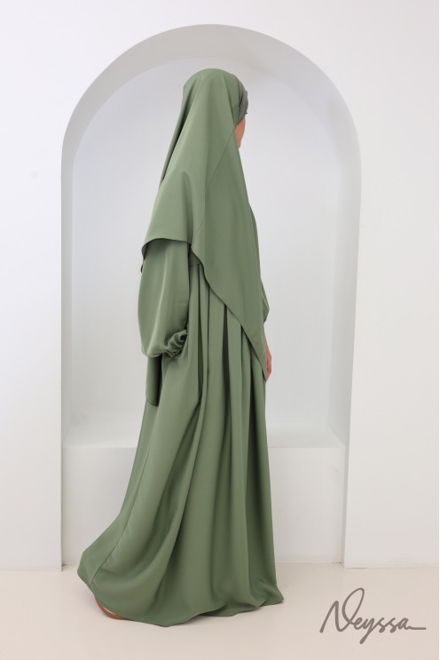 Abaya kaki nidah poche sur le buste et khimar pointu