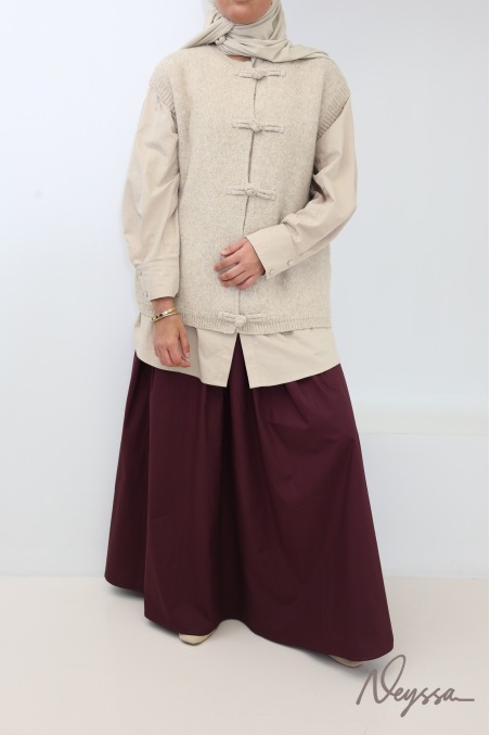 Long flared cotton skirt for women who wear hijabs