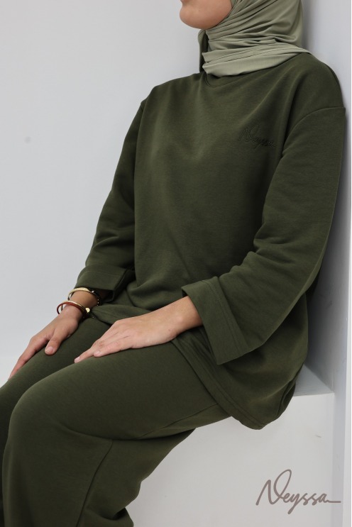 Cotton loose-fitting pants set with oversized long-sleeved T-shirt