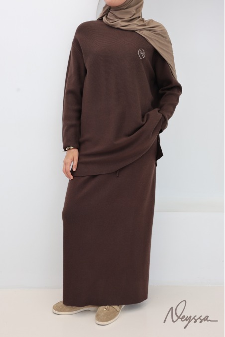 Brown woven knit tunic and skirt set, Neyssa Confection