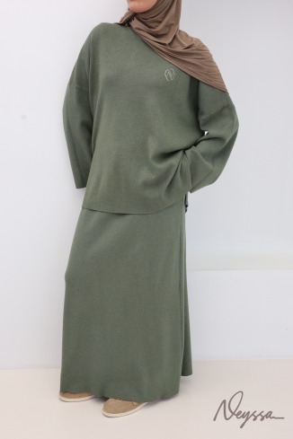 Khaki long skirt set with long woven knit tunic