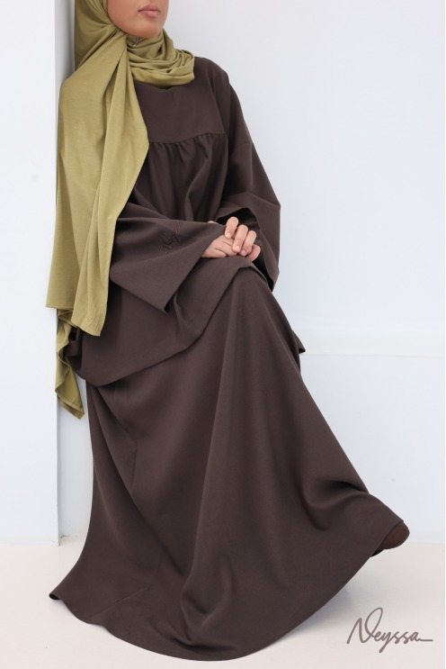 2-piece brown set in thick soft fabric for hijabi women