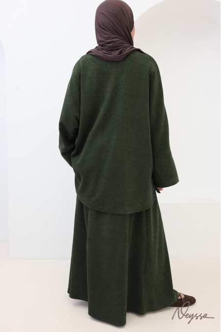 Veiled women's skirt set in khaki corduroy, modest fashion
