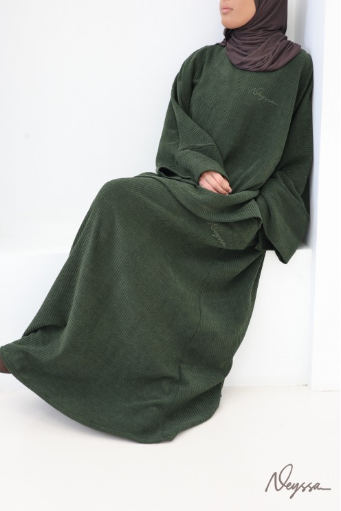 Veiled women's skirt set in khaki corduroy, modest fashion