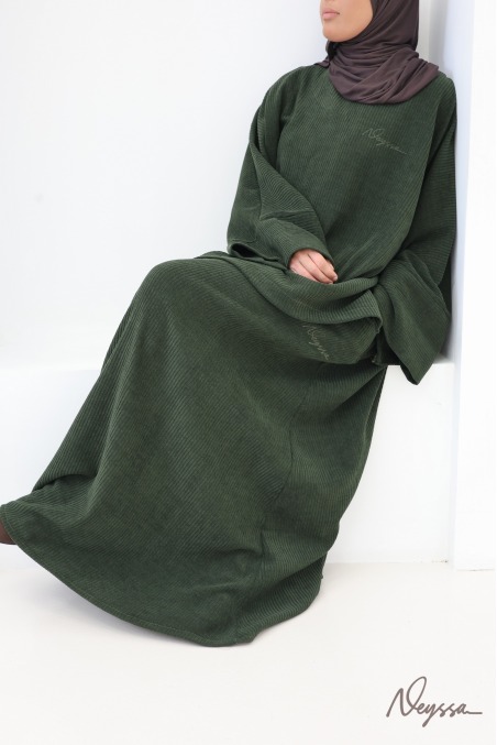 Veiled women's skirt set in khaki corduroy, modest fashion