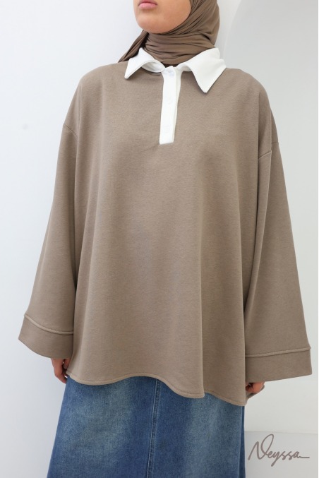 Weit geschnittener Damenpullover im Polo-Stil mit langen Ärmeln