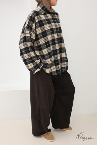 Oversized Checkered Lumberjack-Style Overshirt 2