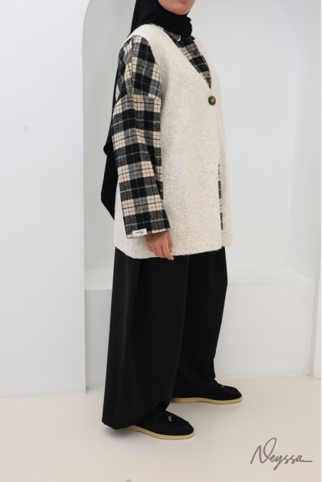 Ärmellose Strickweste in Wolloptik mit V-Ausschnitt, beige