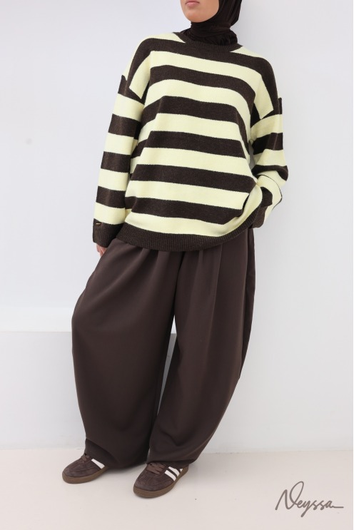 Wide-leg balloon-cut tailored palazzo trousers, trendy and modest