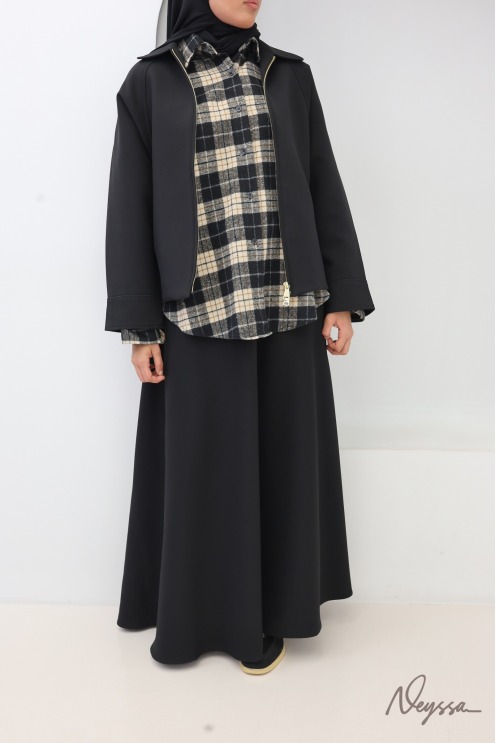 Black flared tailored-style maxi skirt with belt