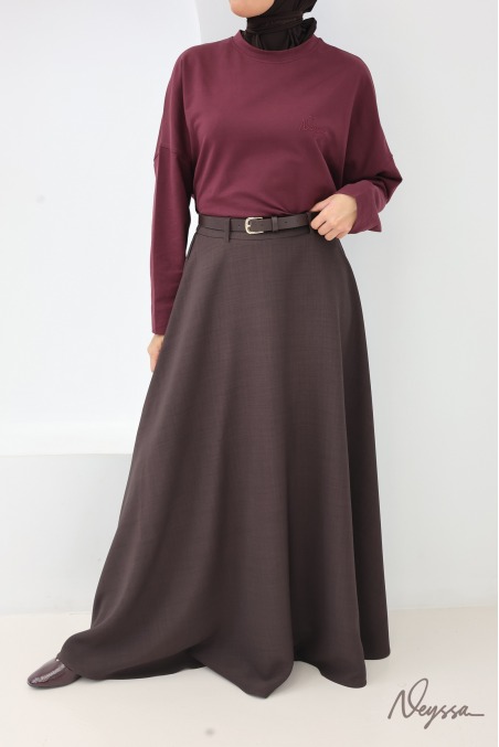 Burgundy flared tailored-style maxi skirt with belt