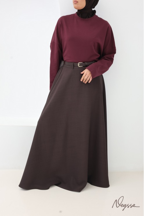 Jupe longue style tailleur coupe évasée bordeaux avec ceinture